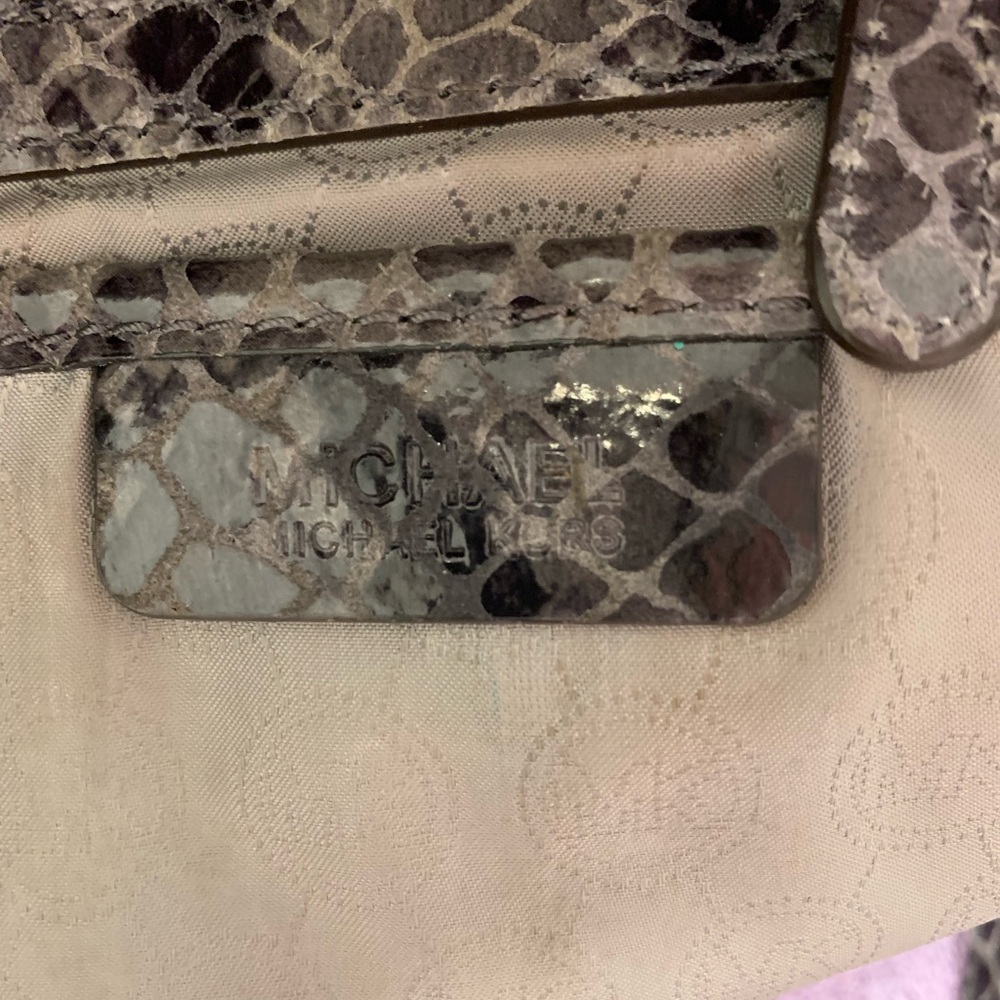 Michael Kors Large Gray Python Hamilton - image 9